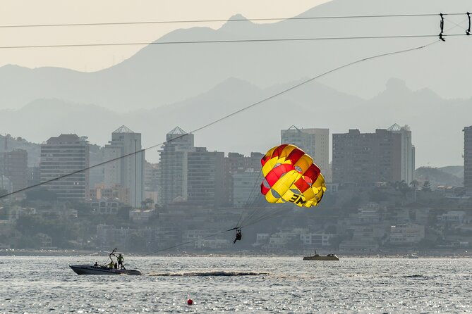 parasailing-flight-in-benidorm