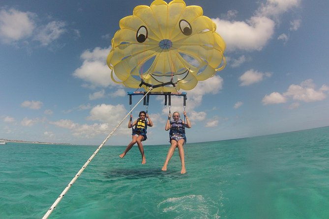 parasailing-grand-turk