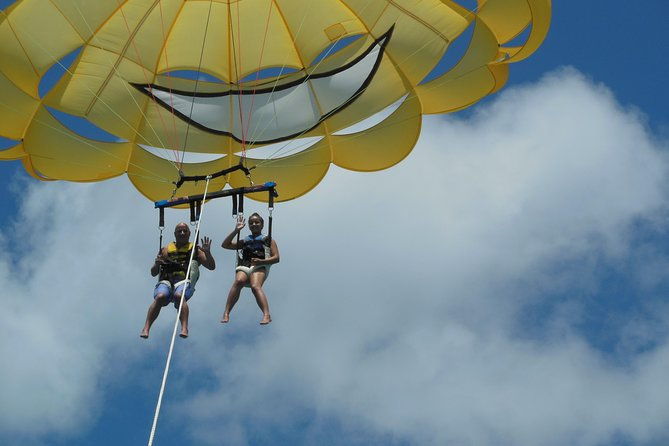 parasailing-grand-turk