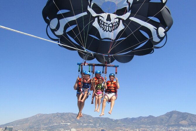 parasailing-in-fuengirola-the-highest-flights-on-the-costa