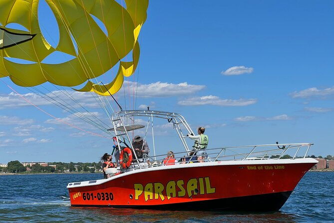 parasailing-in-newport-rhode-island