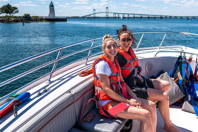 parasailing-in-newport-rhode-island