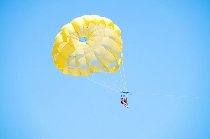 parasailing-in-punta-cana