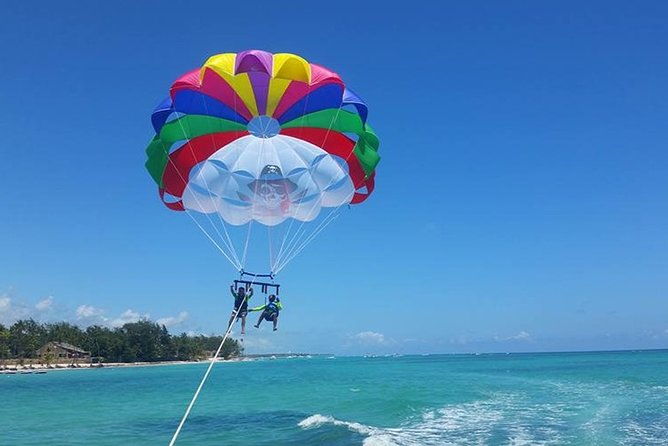 parasailing-in-punta-cana