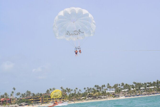 parasailing-in-punta-cana