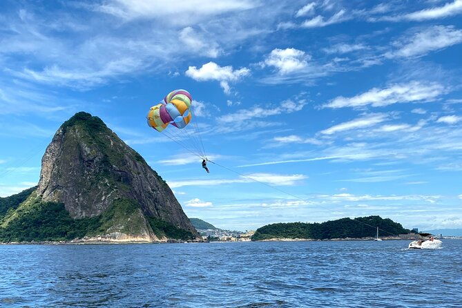 parasailing-in-rio-de-janeiro