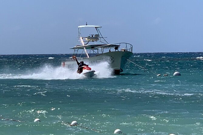parasailing-jet-ski-combo-in-montego-bay