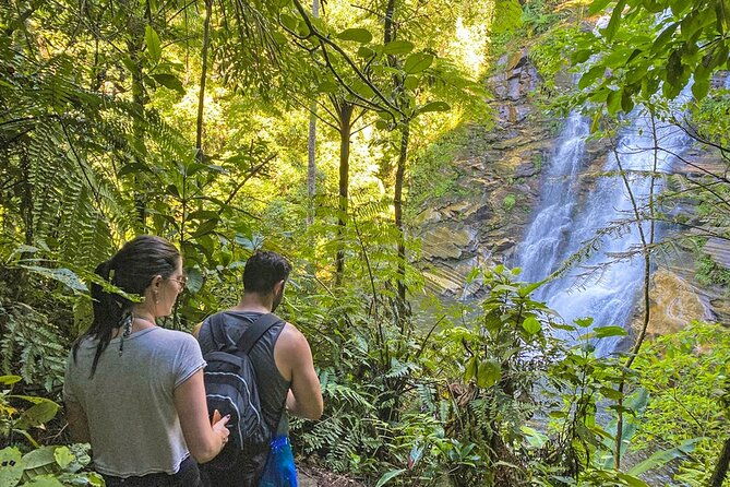 paraty-melancia-waterfall-trekking-and-hiking-tour