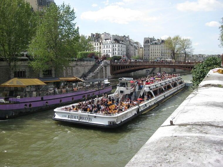 paris-1-5-hour-segway-tour-with-river-cruise-ticket