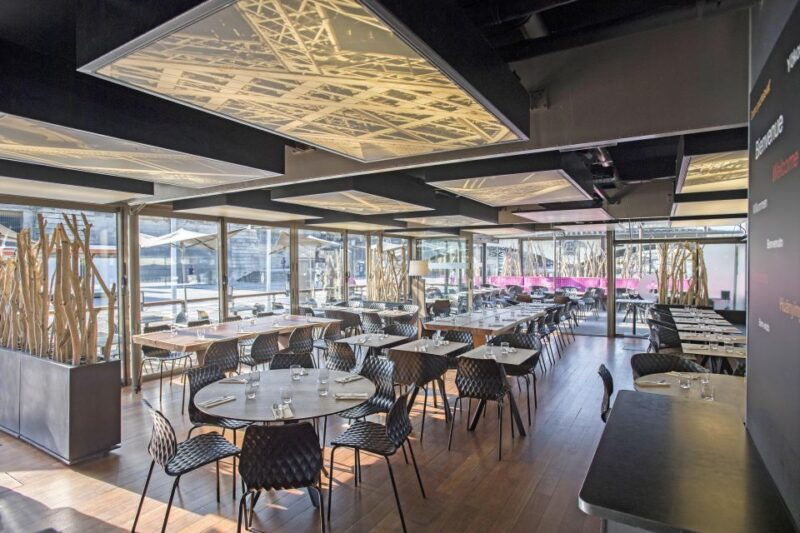 paris-1-hour-sightseeing-cruise-and-3-course-bistro-dinner