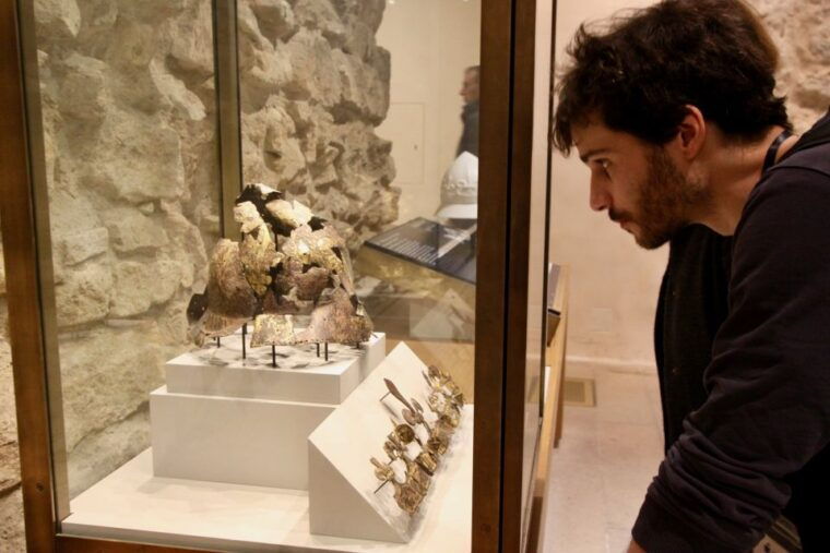 paris-2-hour-guided-tour-through-the-louvre