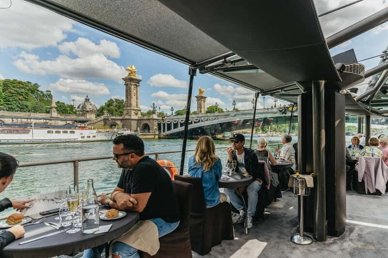 Paris: 2-Hour River Seine Lunch Cruise with 3-course-menu - FAQs