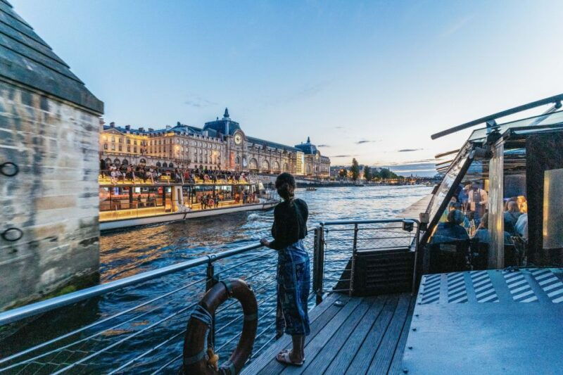 paris-3-course-dinner-cruise-on-the-seine-with-live-music