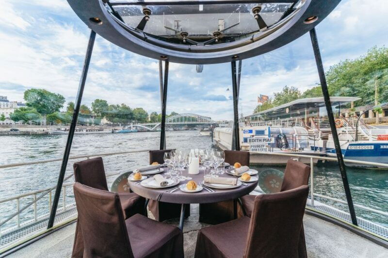 paris-3-course-dinner-cruise-on-the-seine-with-live-music