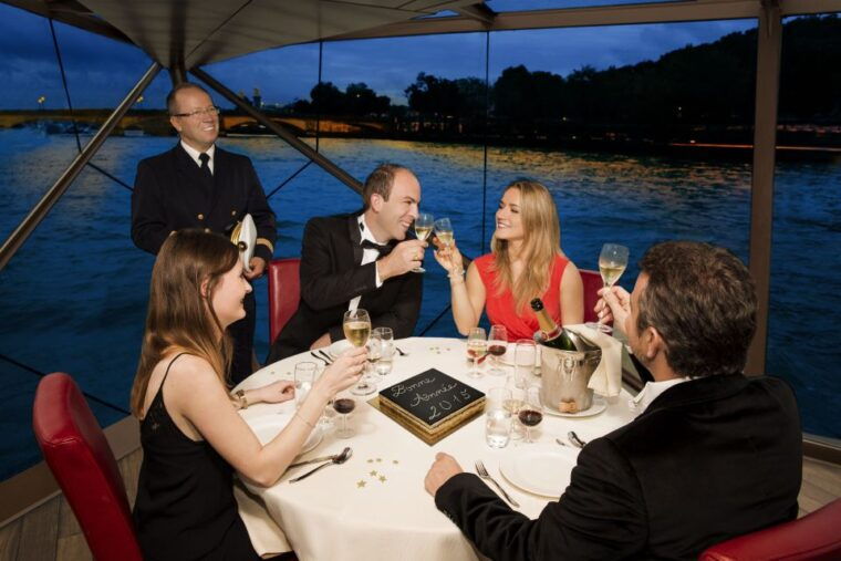 paris-4-course-dinner-cruise-on-seine-river-with-live-music