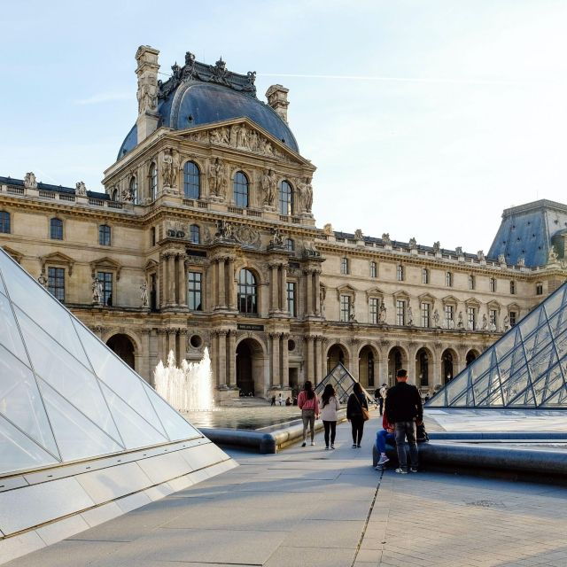 paris-and-versailles-palace-full-day-private-guided-tour