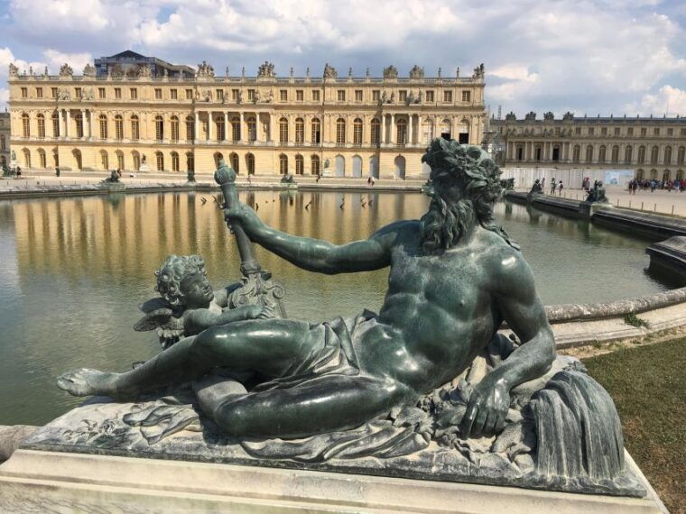 paris-and-versailles-palace-full-day-private-guided-tour