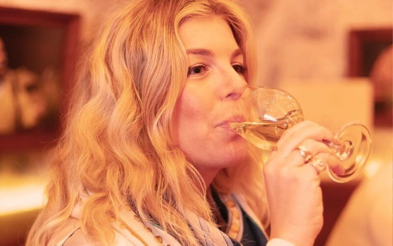 paris-apero-wine-and-cheese-tasting-experience
