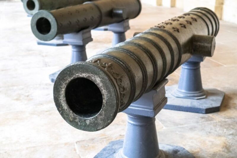 paris-army-museum-ticket-and-seine-river-cruise-combo