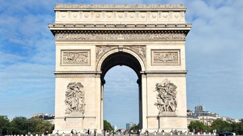 Paris Audioguide - TravelMate app for your smartphone - Who Will Benefit Most?