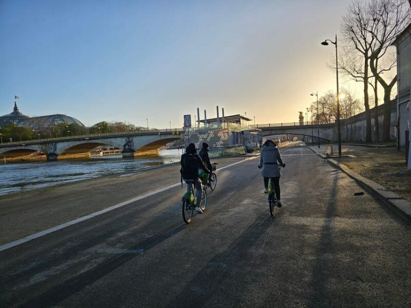 paris-before-the-crowds-sunrise-bike-tour-with-breakfast