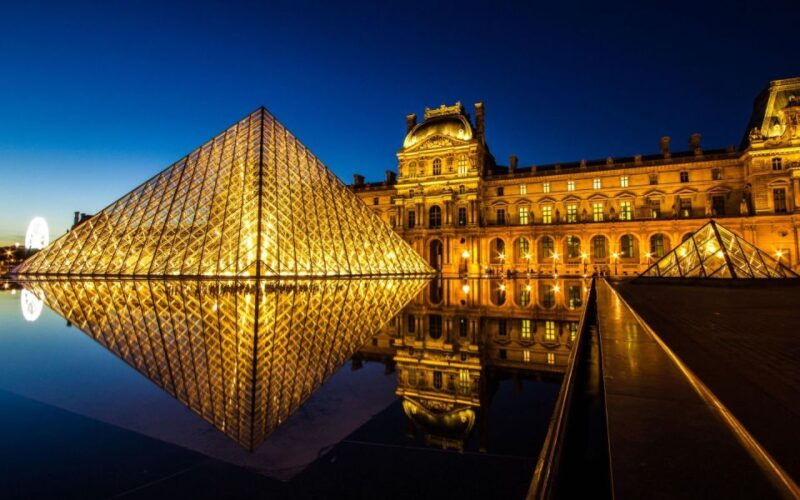 paris-by-night-3-hour-guided-bike-tour