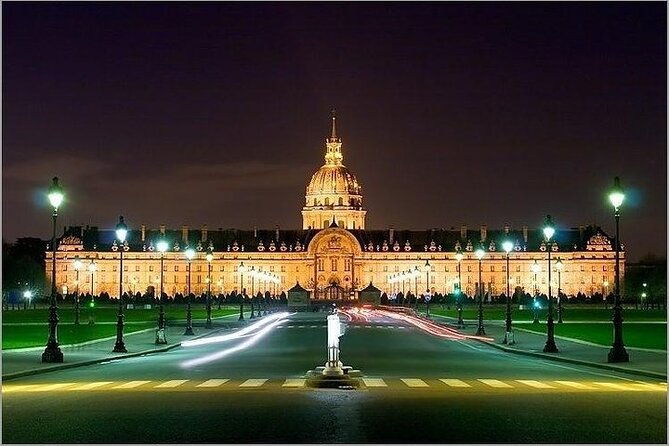 paris-by-night-essential-tour-private-trip