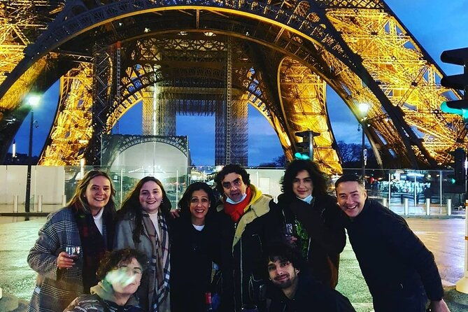 paris-by-night-in-a-private-tuk-tuk-tour