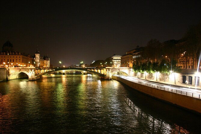 paris-by-night-tootbus-tour