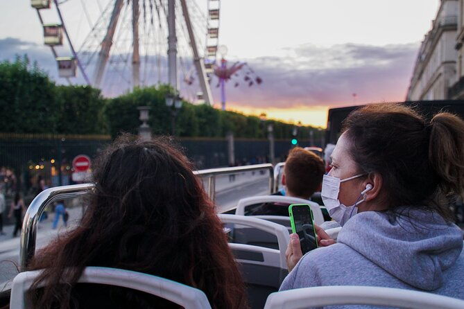 paris-by-night-tootbus-tour