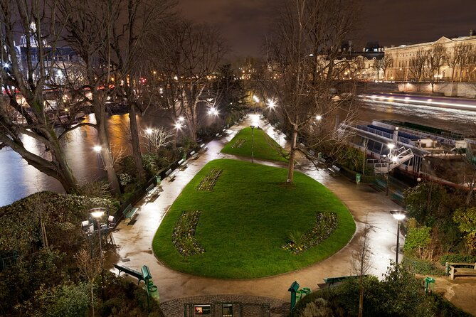 paris-by-night-walking-tour-ghosts-mysteries-and-legends
