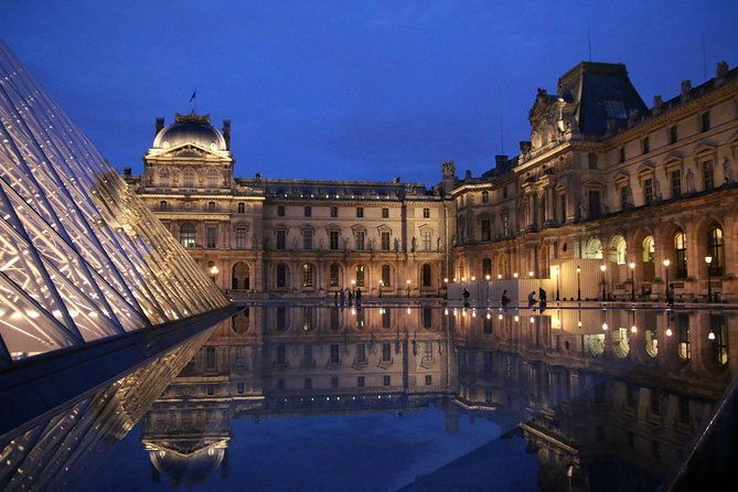 paris-by-night-with-seine-river-cruise-and-roundtrip-luxury-transportation