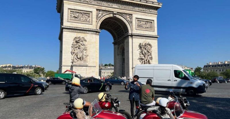 paris-by-sidecar-1hr-tour