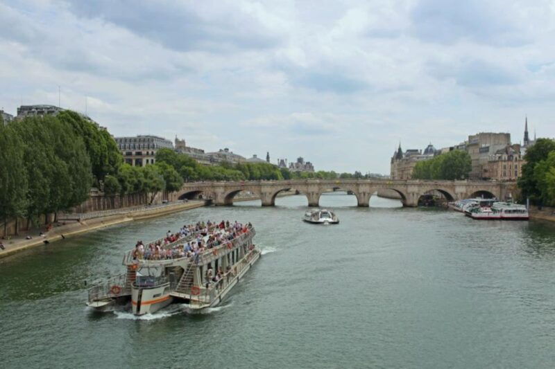 paris-catacombs-audio-guide-and-river-cruise-option