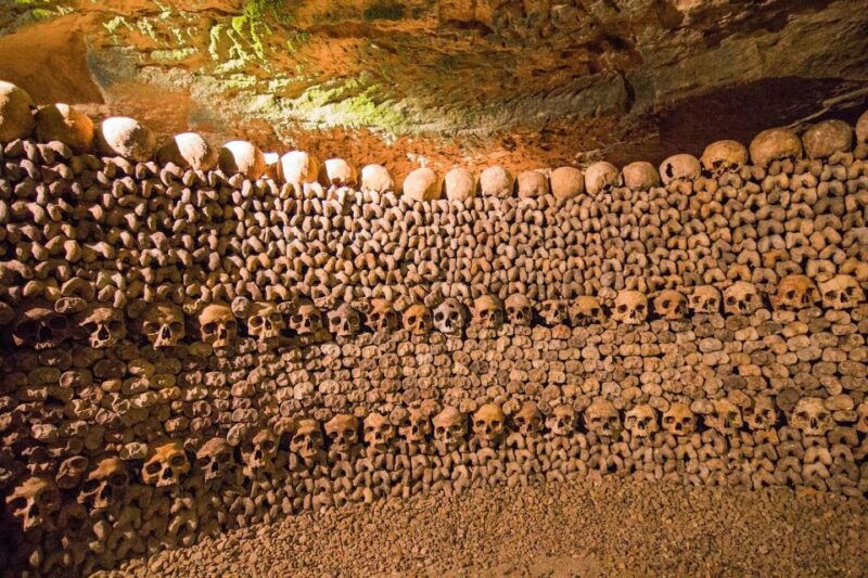 paris-catacombs-entry-seine-river-cruise-with-audio-guide