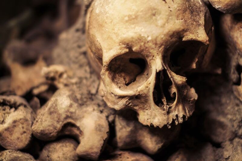paris-catacombs-special-access-tour