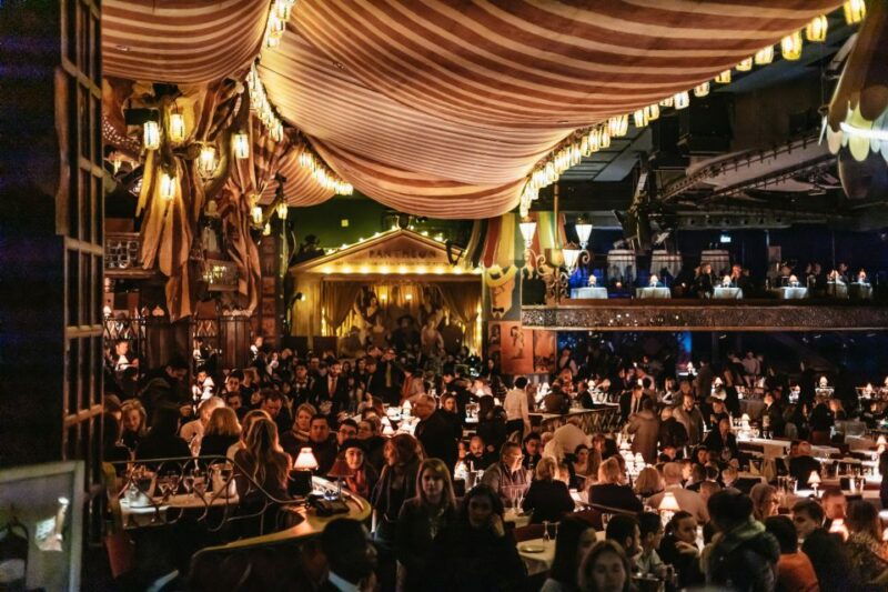 paris-champagne-at-the-moulin-rouge-seine-river-cruise