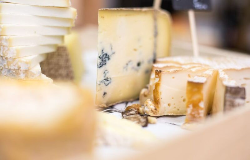 paris-cheese-and-wine-tasting