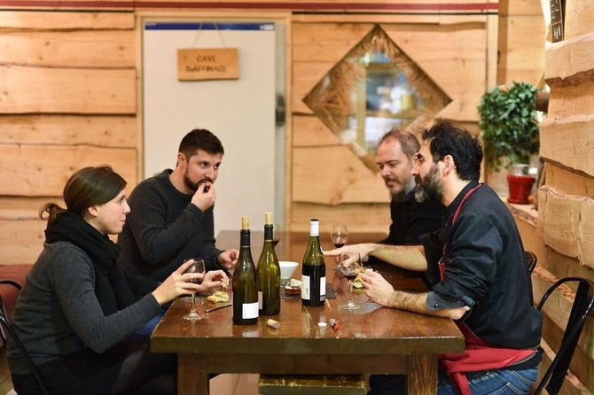 paris-cheesemaking-workshop-including-wine-and-cheese-tasting-with-an-expert