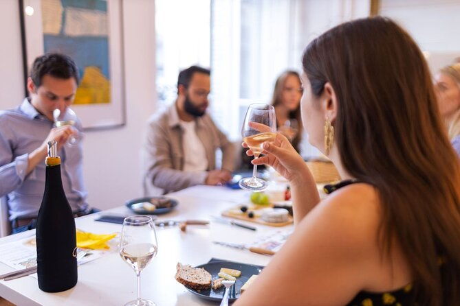 paris-cheeses-and-wines-tour-de-france-with-tasty-games