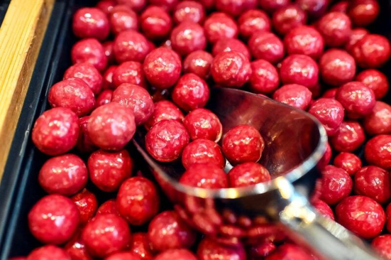 paris-chocolate-and-pastry-tour-with-tastings