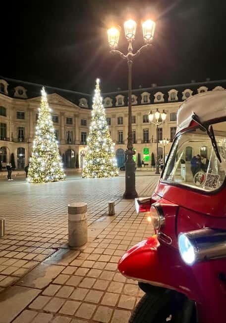 Paris: Christmas Lights Tuk Tuk Tour - The Experience in Detail