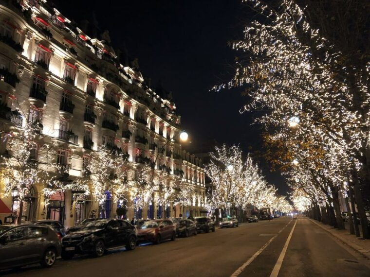 paris-christmas-lights-walking-tour-with-local-guide