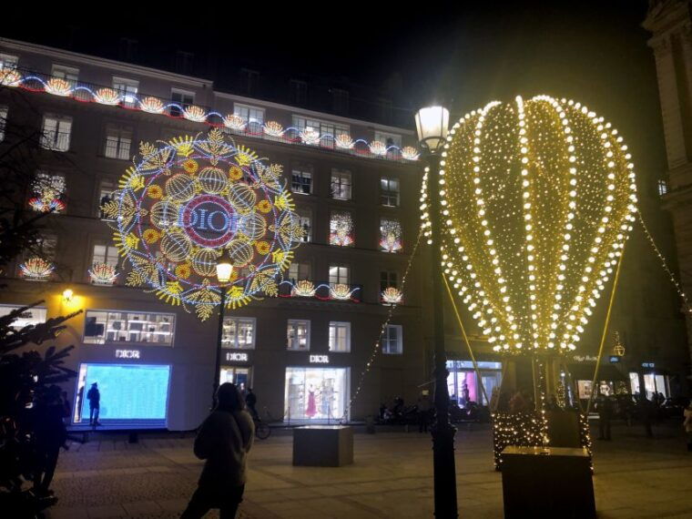 paris-christmas-lights-walking-tour-with-local-guide