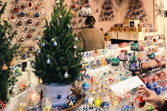 paris-christmas-market-chocolate-private-tour-with-local-guide