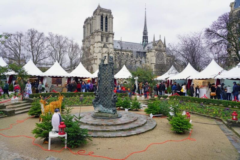 paris-christmas-market-guided-at-notre-dame-food-tasting
