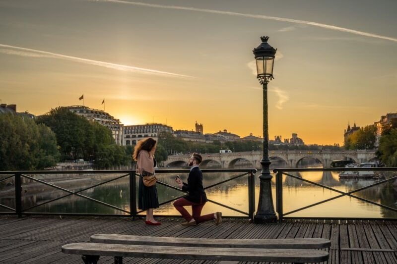 paris-cinematic-and-fun-photoshoot-with-a-professional
