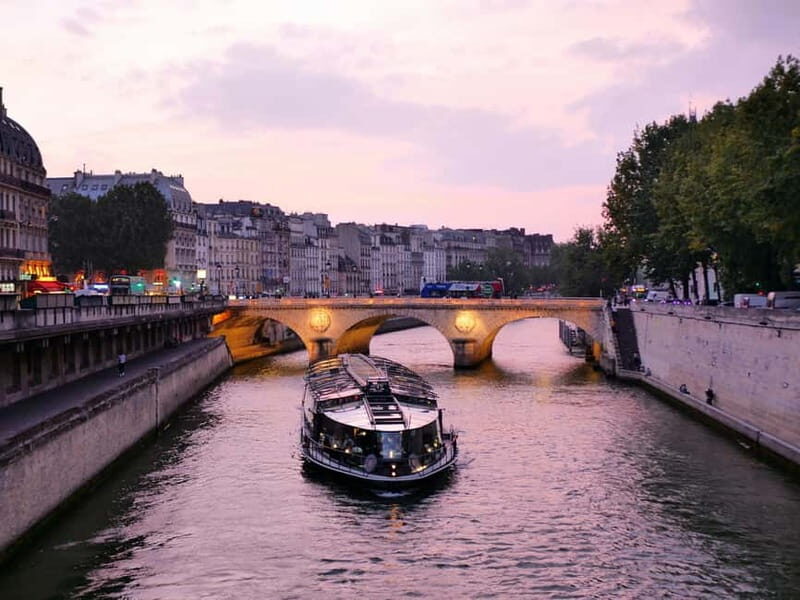 Paris: City of Lights Walking tour and Seine Cruise - The Value of the Experience