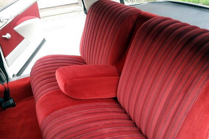 paris-city-tour-1h00-citroen-ds-vintage-with-open-roof