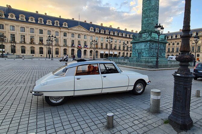 paris-city-tour-2h00-citroen-ds-vintage-with-open-roof